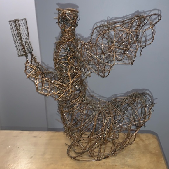 Angel - Picture 1 of 5